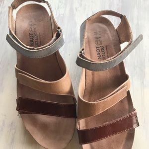 Naot Silver, Tan and Brown Sz 41 Sandle